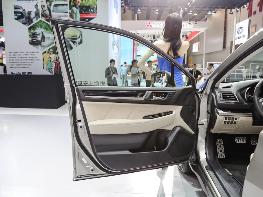 2017 2.5i \ӌ EyeSight