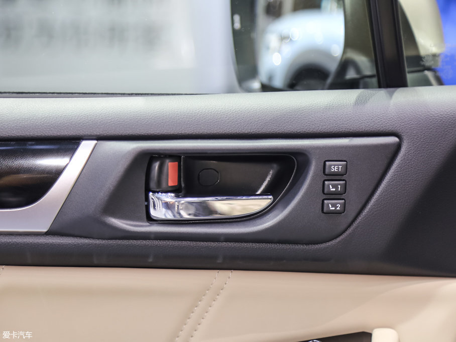 2017 2.5i \ӌ EyeSight