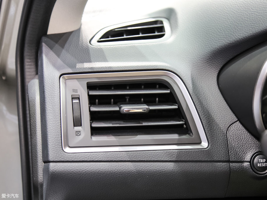 2017 2.5i \ӌ EyeSight