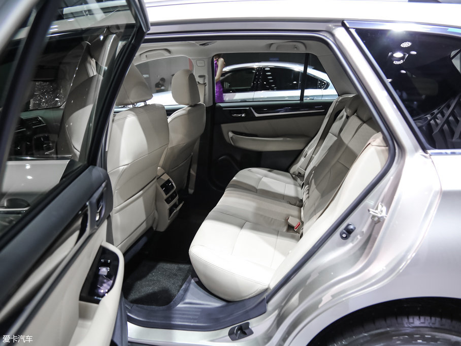 2017 2.5i \ӌ EyeSight