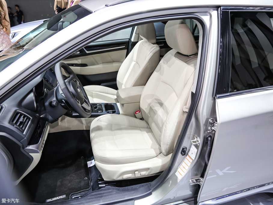 2017 2.5i \ӌ EyeSight