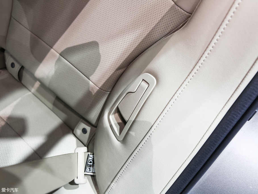 2017 2.5i \ӌ EyeSight