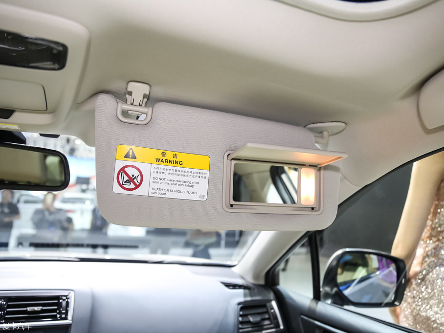 2017 2.5i \ӌ EyeSight