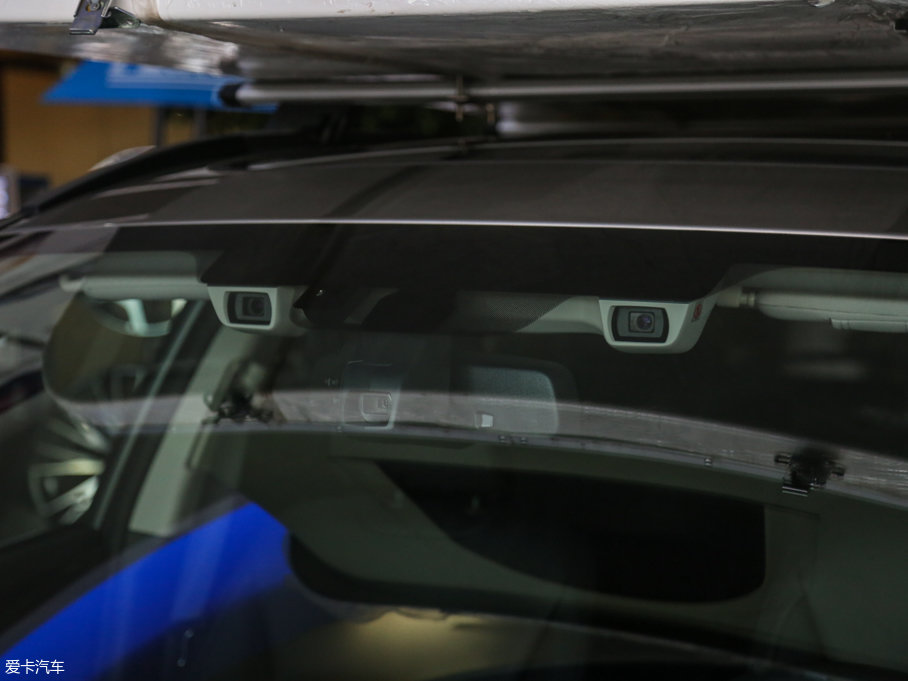 2017 2.5i \ӌ EyeSight