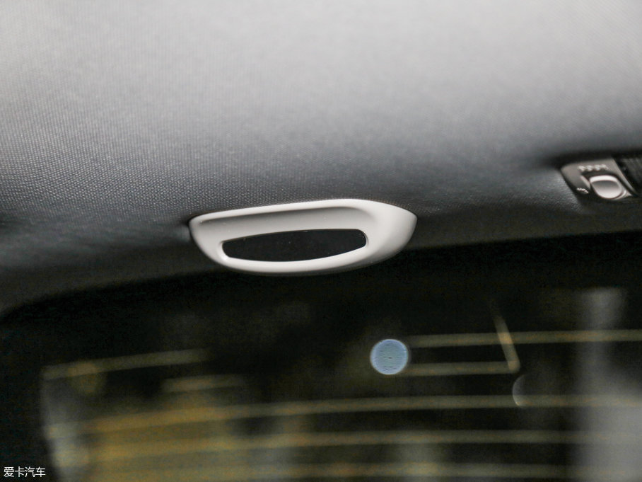 2017 2.5i \ӌ EyeSight