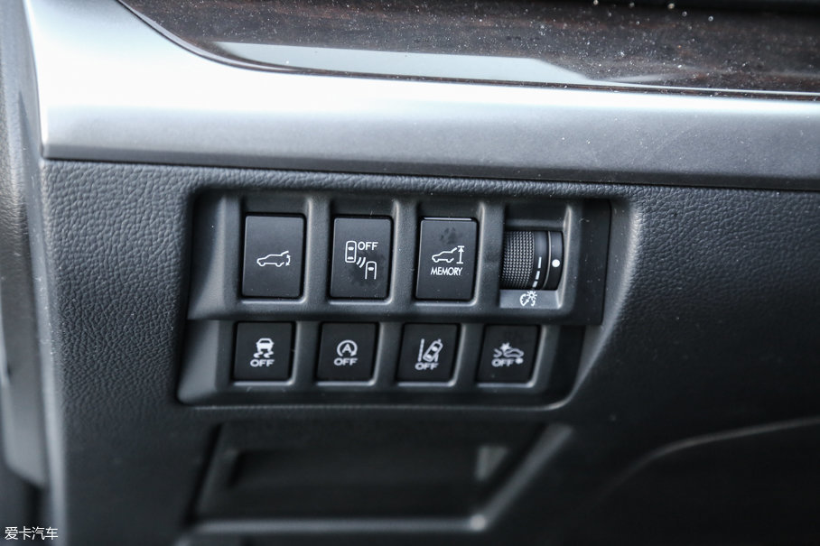 2017 2.5i A EyeSight