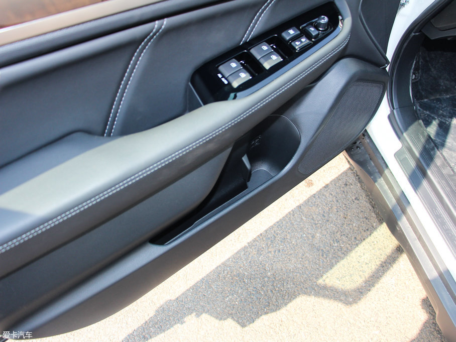 2017����� 2.5i ���A��(d��o)����