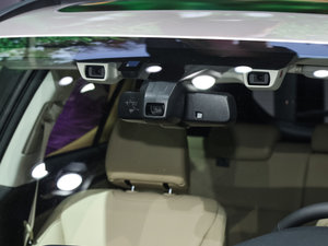 20172.5i \ӌ EyeSight ^