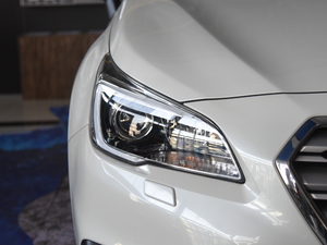 20172.5i \ӌ EyeSight ^