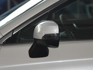 20172.5i \ӌ EyeSight ^