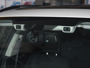 20172.5i \ӌ EyeSight ^