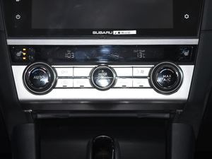 20172.5i \ӌ EyeSight {{