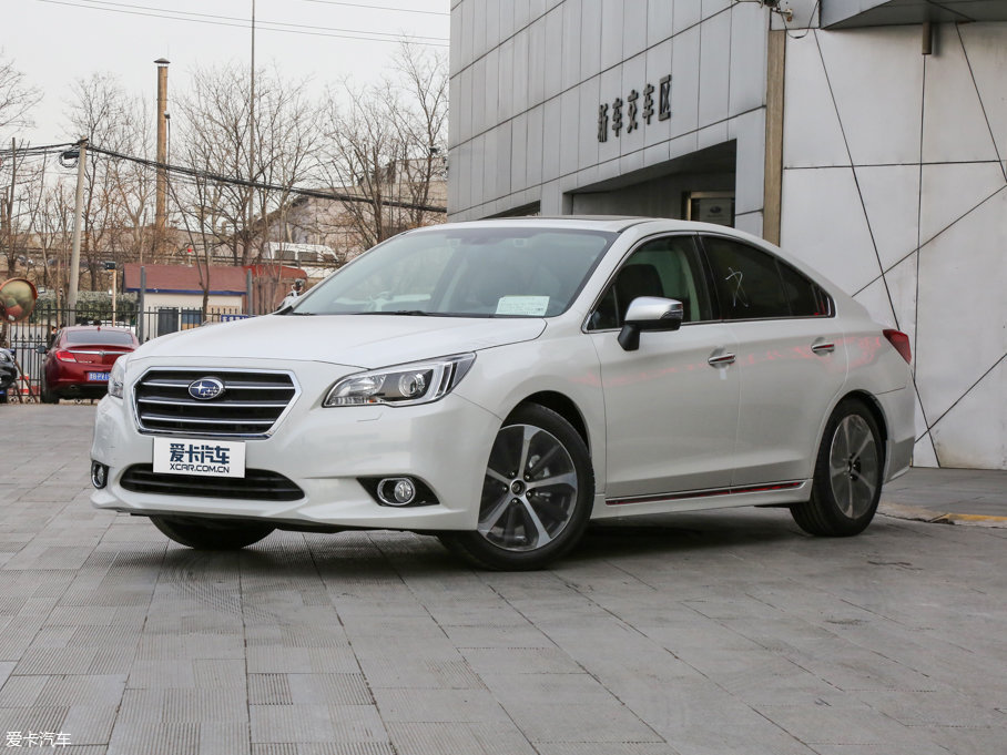 2017{ 2.5i ȫsҫ EyeSight