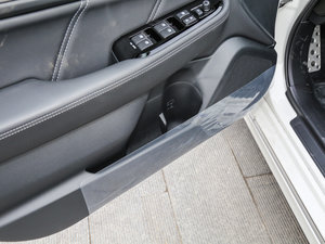 20172.5i ȫsҫ EyeSight ǰTg