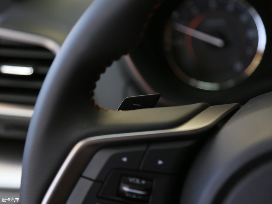 2018˹XV 2.0i ȫF EyeSight