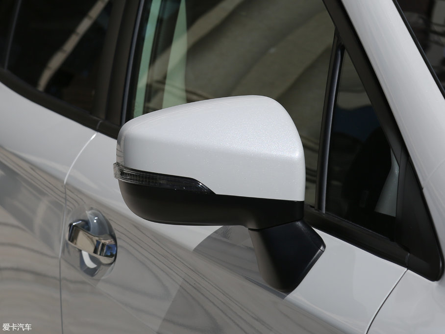 2018˹XV 2.0i ȫ򌾫Ӣ