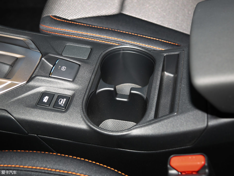 2018˹XV 2.0i ȫ򌾫Ӣ