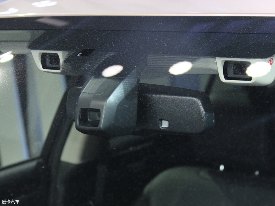 2018 2.5i \ӌ EyeSight