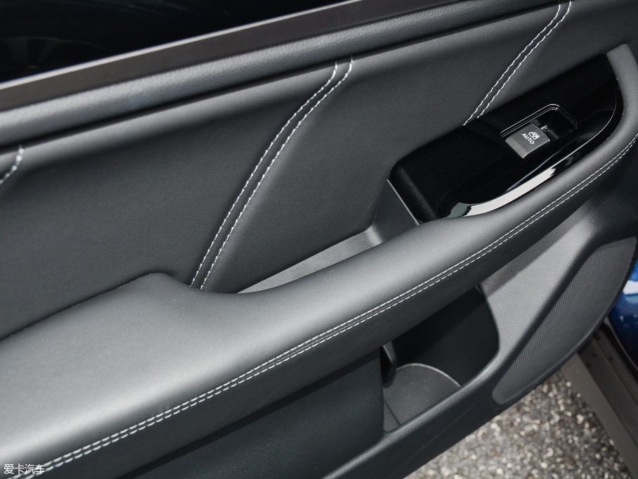 2018 2.5i \ӌ EyeSight