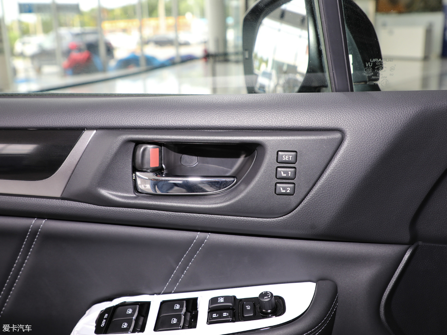 2018 2.5i \ӌ EyeSight