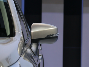 20182.5i \ӌ EyeSight ^