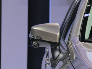 20182.5i \ӌ EyeSight ^