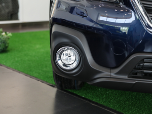 20182.5i AEyeSight ^