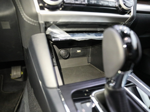 20182.5i AEyeSight g