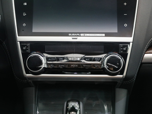 20182.5i AEyeSight {{