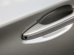 20182.5i \ӌ EyeSight ^