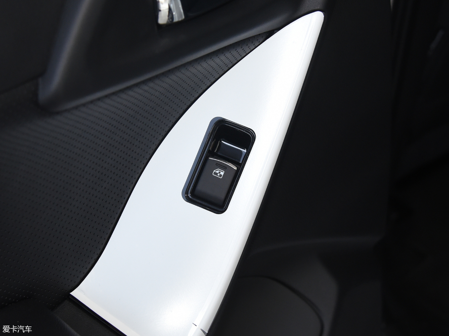 2018ɭ 2.5i A(do)EyeSight