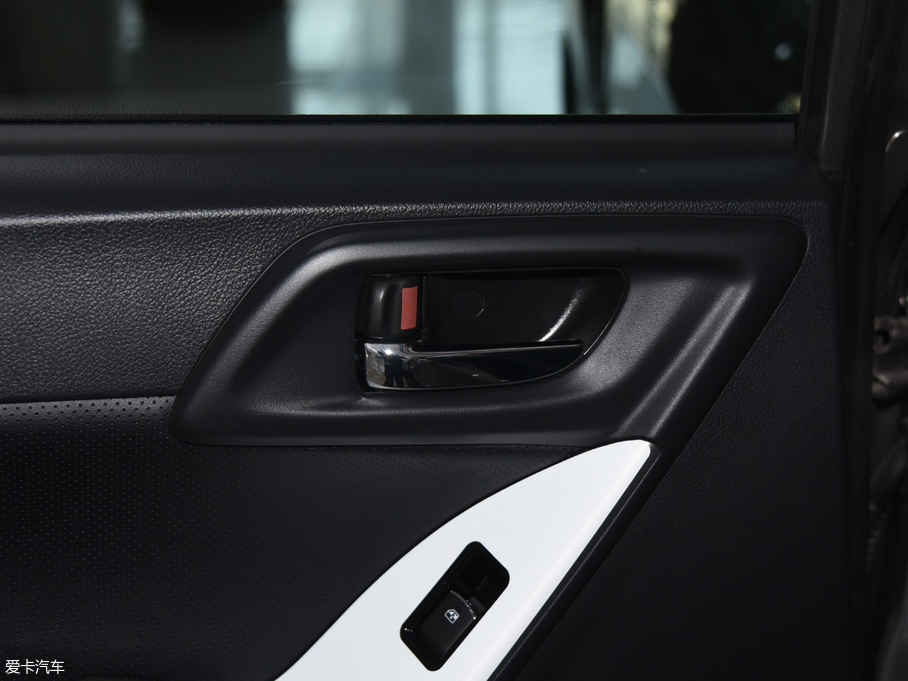 2018ɭ 2.5i AEyeSight