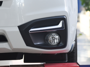 20182.5i AEyeSight ǰF