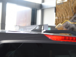 20182.5i AEyeSight ^