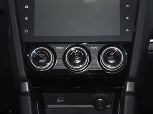 20182.5i AEyeSight {{