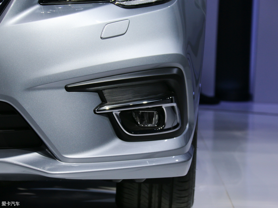 2018{ 2.5i ȫsҫ EyeSight