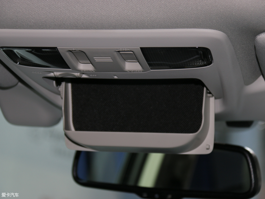 2018{ 2.5i ȫsҫ EyeSight