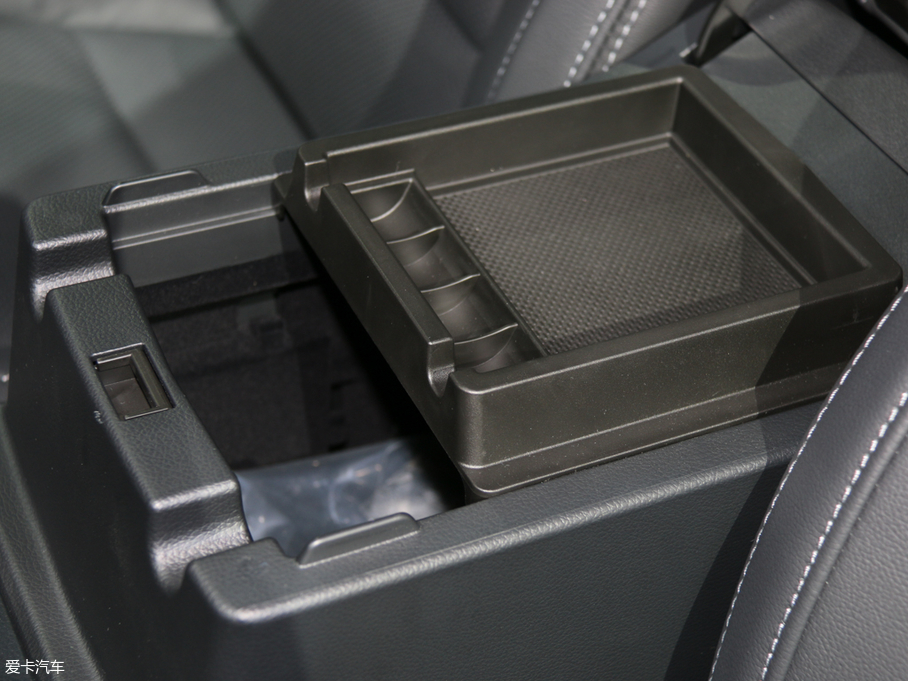 2018{ 2.5i ȫsҫ EyeSight