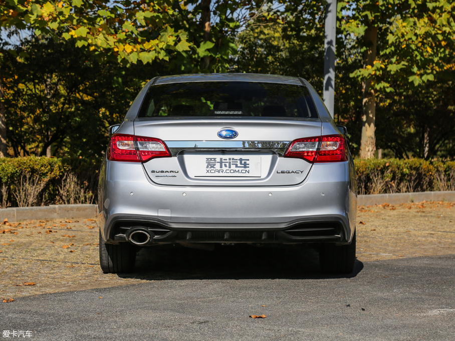 2018{ 2.5i ȫsҫ EyeSight