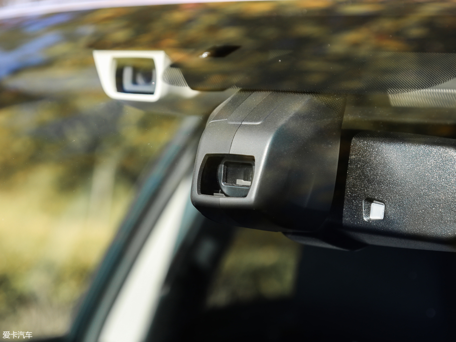 2018{ 2.5i ȫsҫ EyeSight