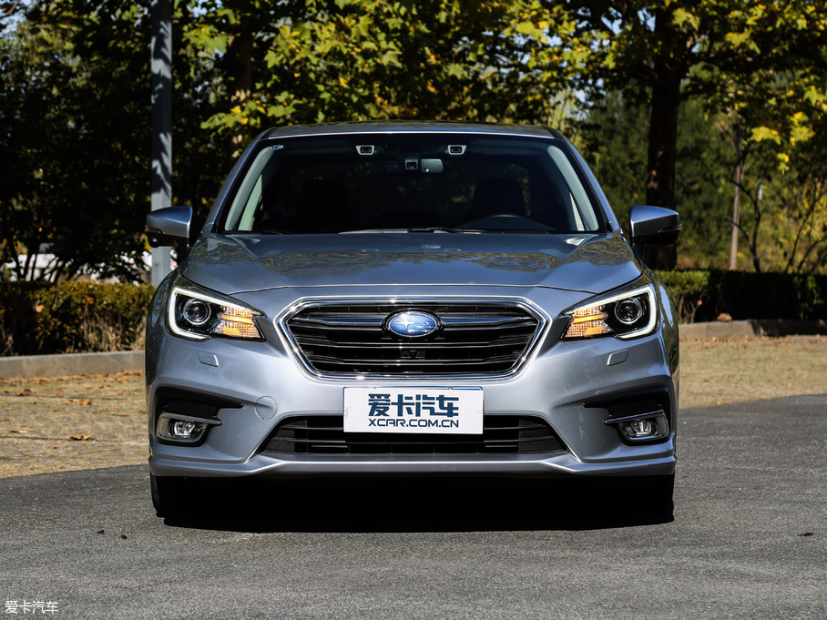 2018{ 2.5i ȫ(q)sҫ EyeSight