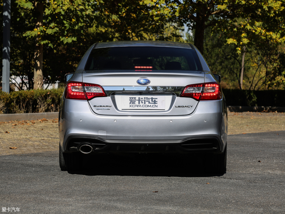 2018{ 2.5i ȫsҫ EyeSight