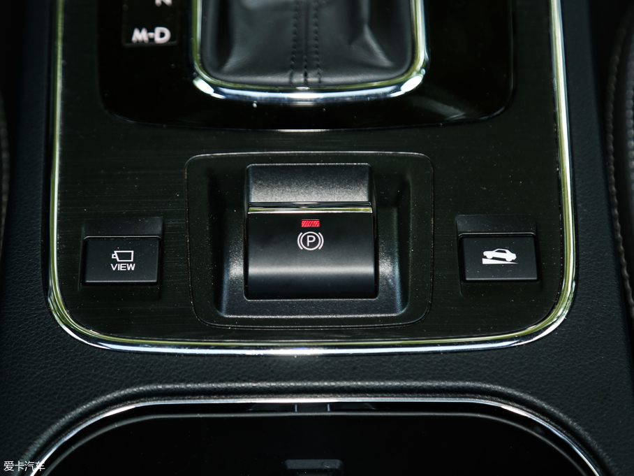 2018{ 2.5i ȫsҫ EyeSight