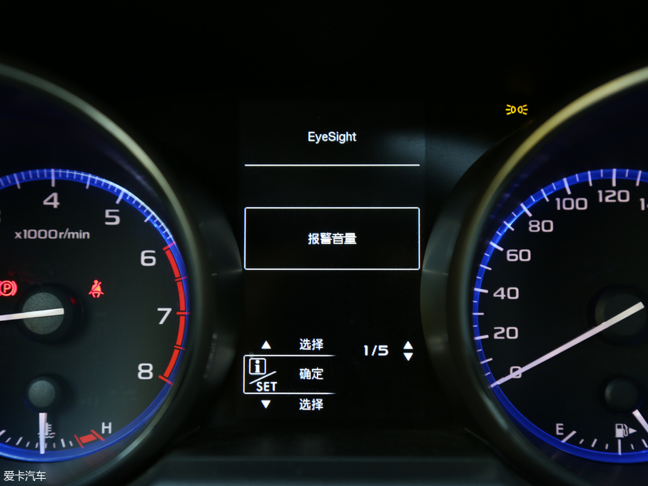 2018{ 2.5i ȫsҫ EyeSight