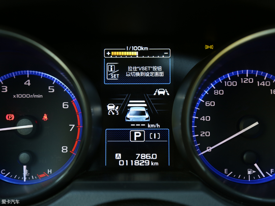 2018{ 2.5i ȫsҫ EyeSight