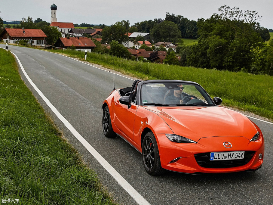 2019R_MX-5 30th Anniversary Edition