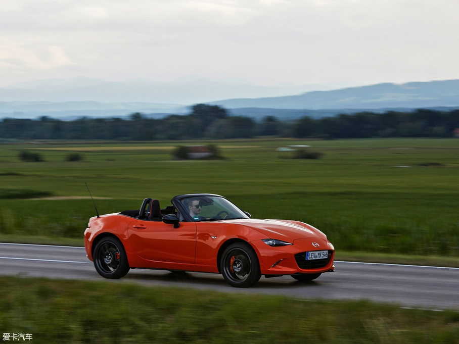 2019R_MX-5 30th Anniversary Edition