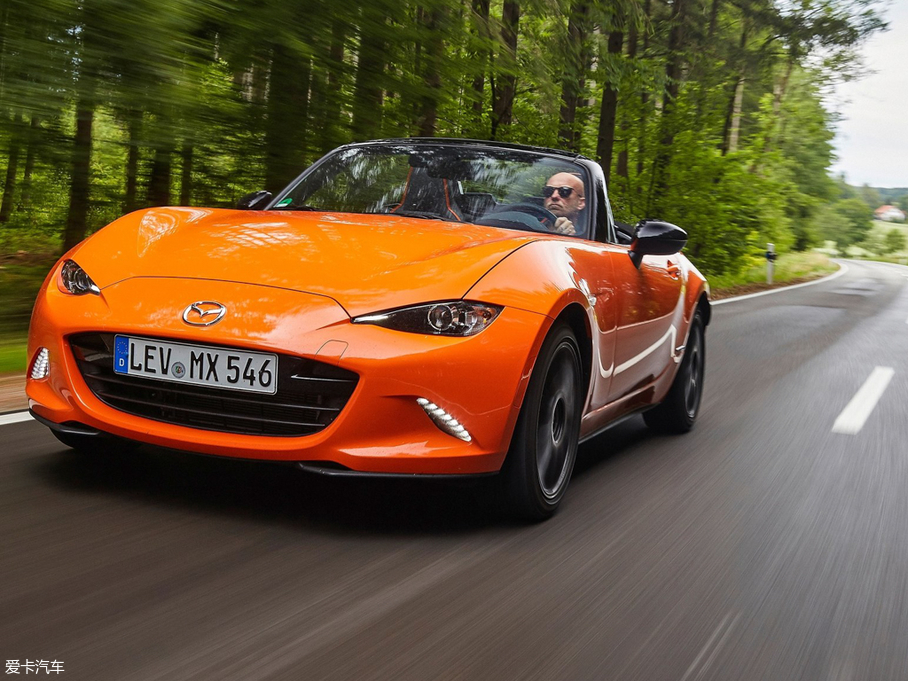 2019R_MX-5 30th Anniversary Edition