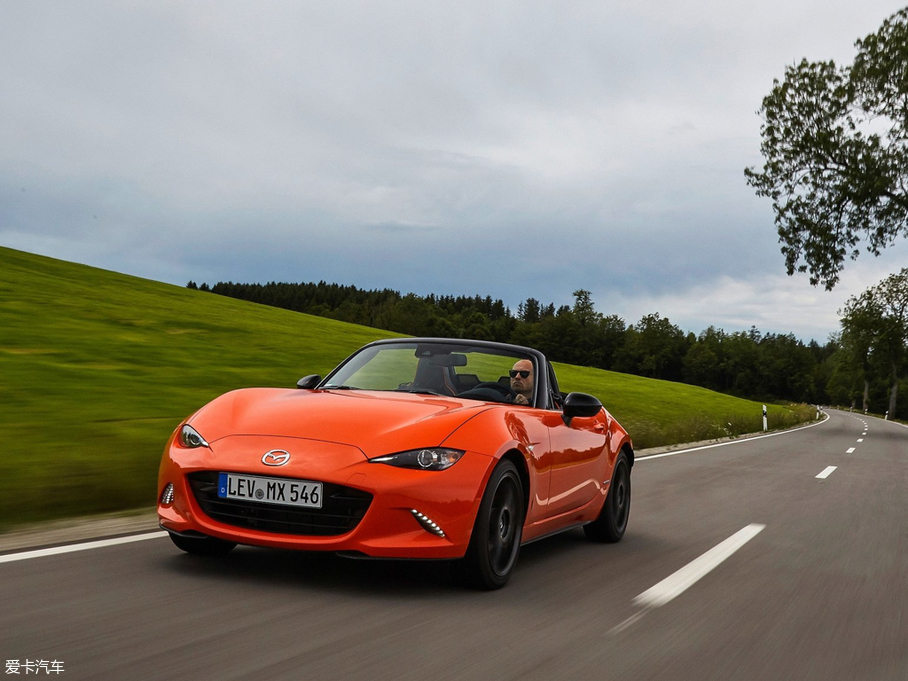 2019R_MX-5 30th Anniversary Edition