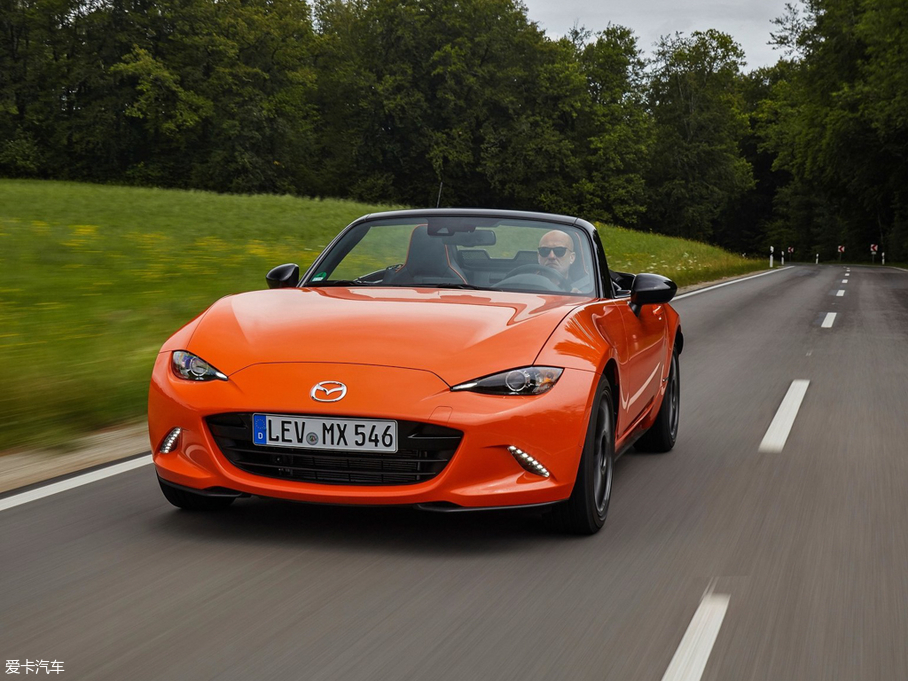 2019R_MX-5 30th Anniversary Edition